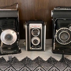 Lot of 3 Vintage 1940's 1950's Film Cameras Kodak Duaflex 3 Ansco Viking Readyset Folding Kodak Vigilant Junior Six-20 Folding