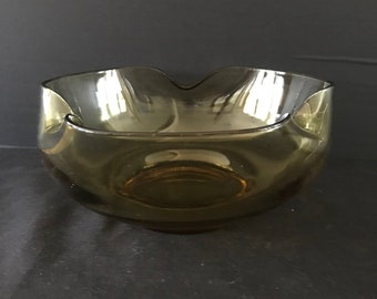 Vintage  Glass Gold Chip and Dip Bowl (3) Pieces