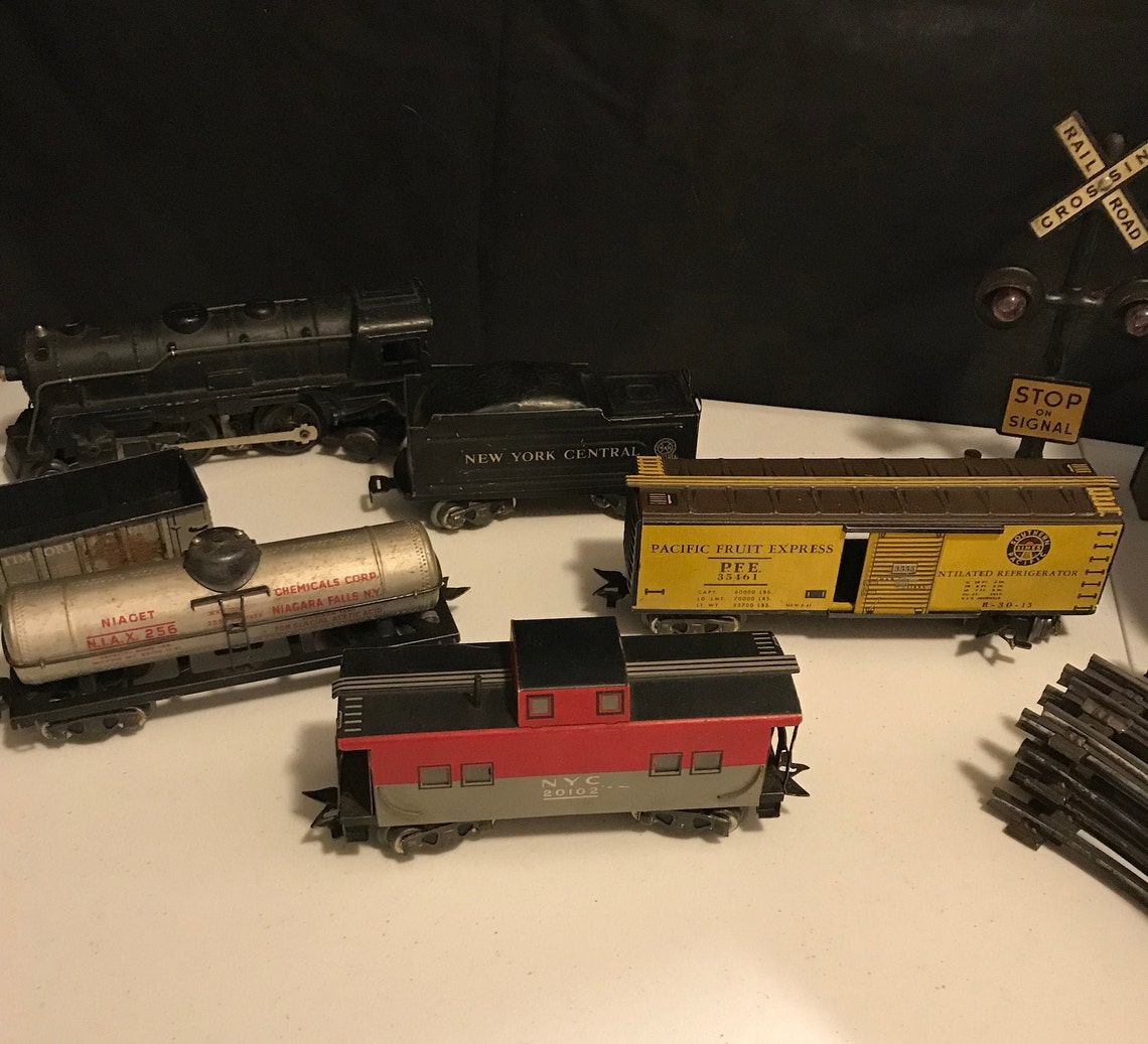 Vintage Marx Toys Train 999 and Track Set With Accessories Etsy