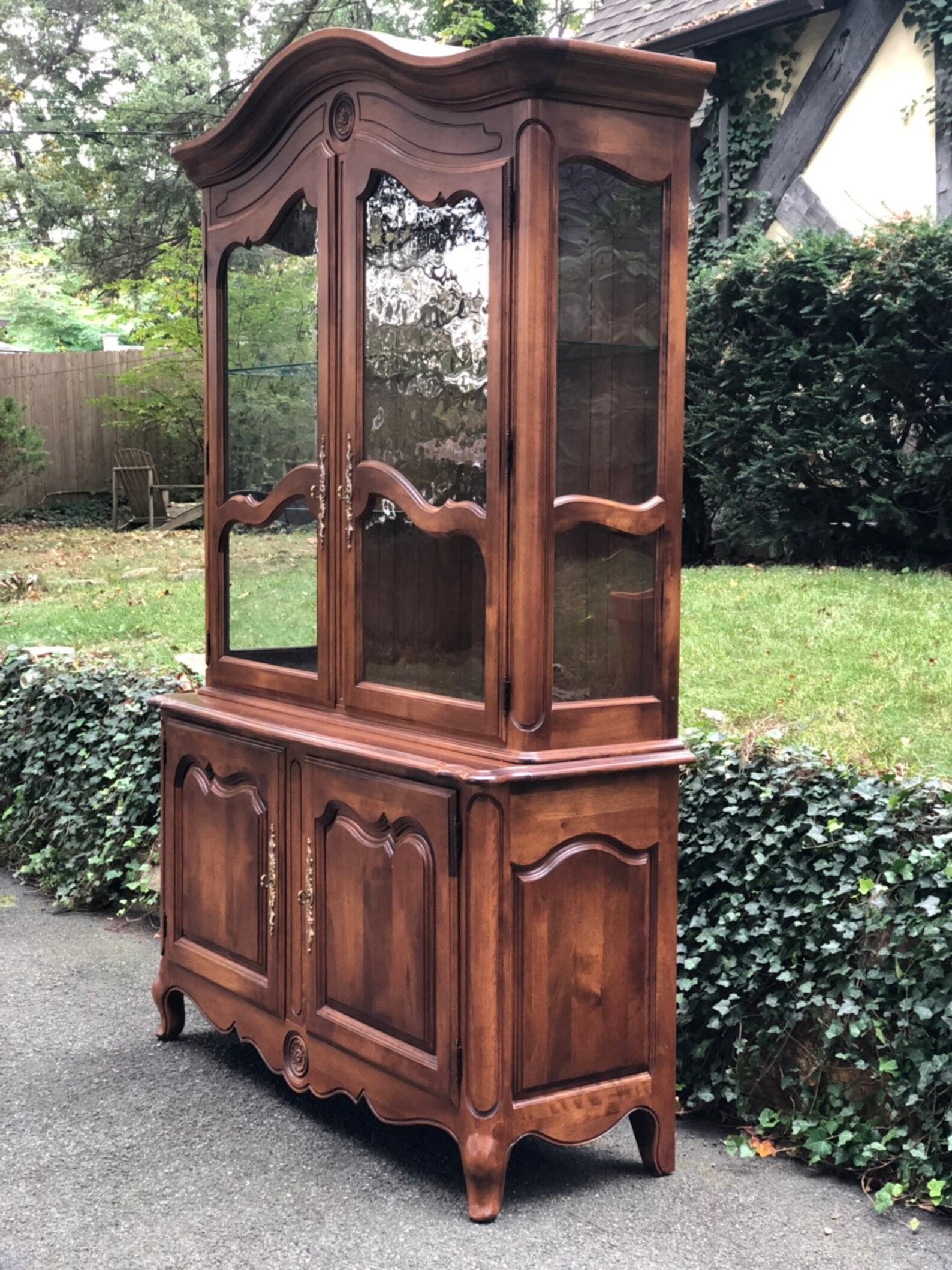 Vintage Country French Ethan Allen China Cabinet | Etsy