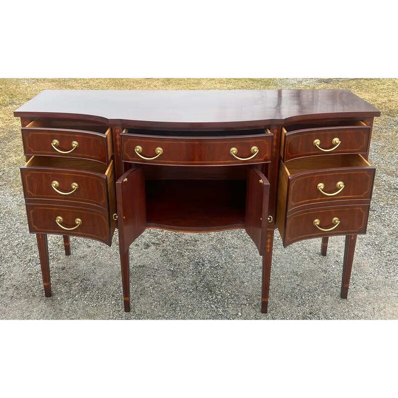 Henkel Harris Mahogany Inlaid Federal Style Sideboard image 4