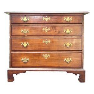 Period 18th Century New England Maple Chippendale Chest of Drawers