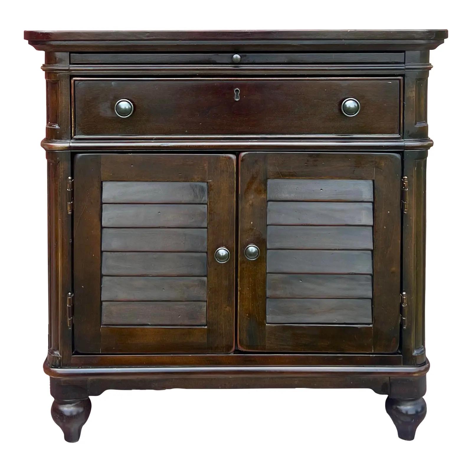 paula deen tobacco table 932655-tab Universal Furniture Home - Round Pedestal PAULA DEEN for UNIVERSAL FURNITURE