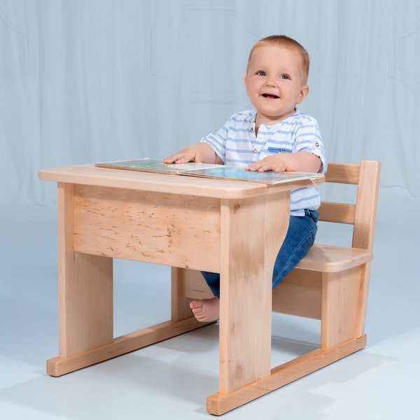 Kindertisch mit Sitzbank und Lehne, stabiler Kinderschreibtisch für Kleinkinder, Aktivitätstisch