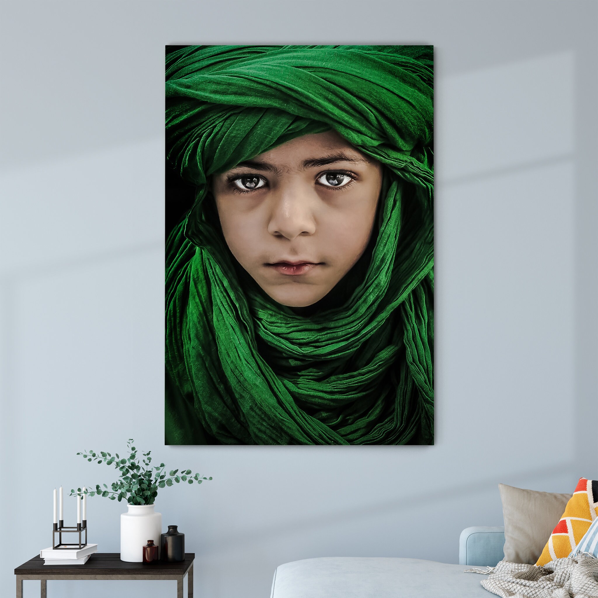 Green Boy Canvas Art Mural - Photographie de Protrait Garçon Photographie Visage Garçon