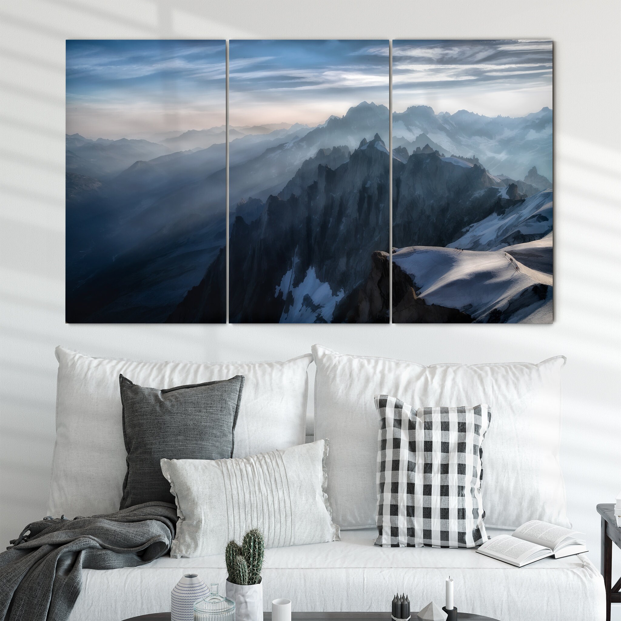 The Morning Mist Canvas Art Mural - Toile de Neige Montagne