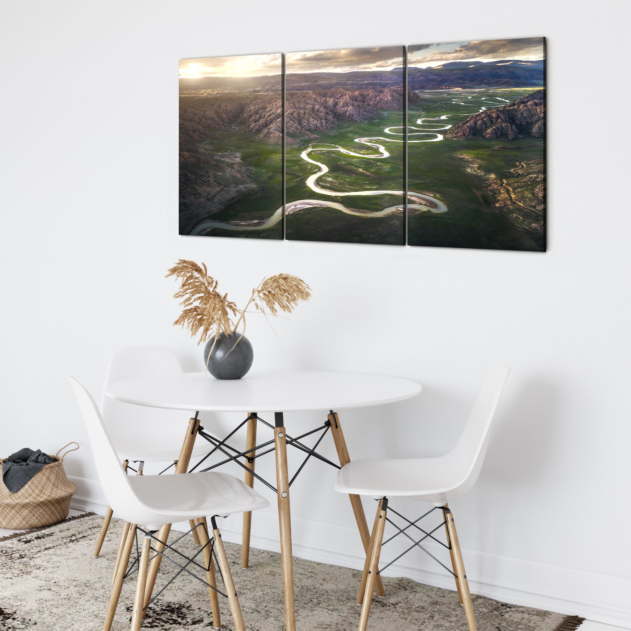 Dix-Huit Virages de La Voie Navigable Art Mural - Vague Montagne