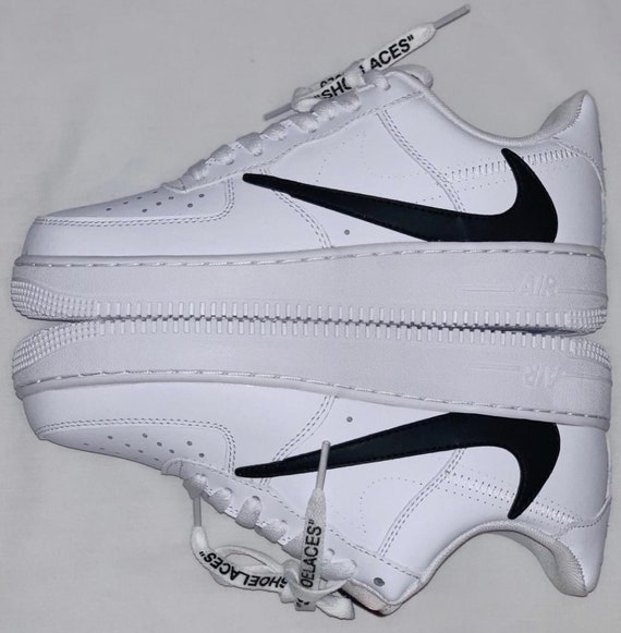 nike reverse swoosh