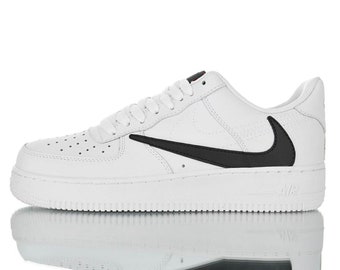 nike reverse swoosh shoes