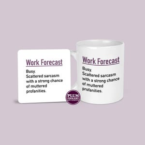 Taza y posavasos con pronóstico laboral: regalos divertidos y humorísticos para la oficina