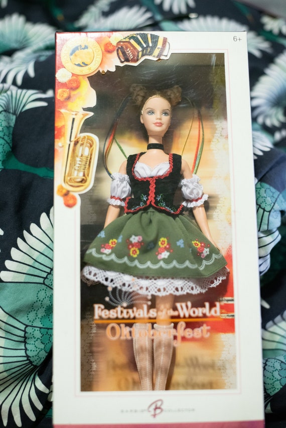 dolls of the world magazine collection