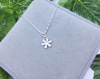 Silver Flower Necklace, Dainty Necklace, Necklaces for Women, Flower Necklace, Silver Pendant Necklace, Minimalist Necklace