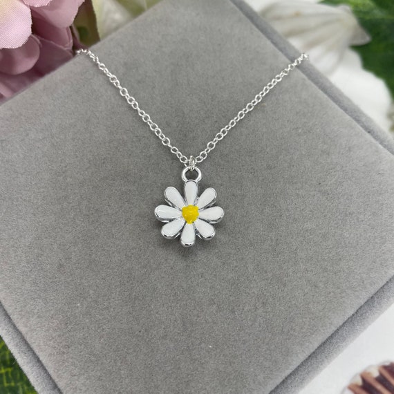 Daisy Pendant Necklace, Silver Pendant Necklace, Necklaces