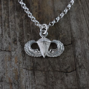 Jump Wings, medium size