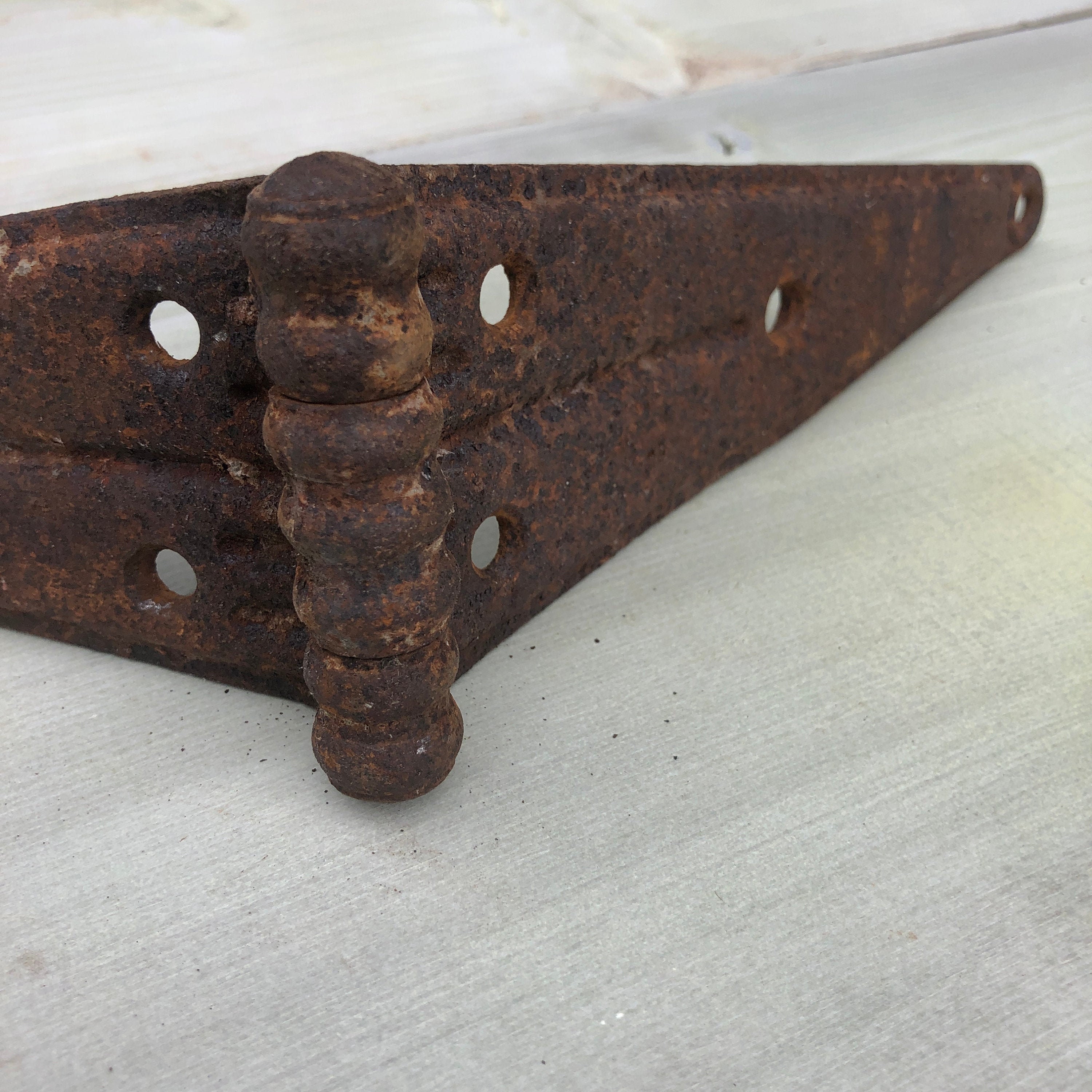 Rusty Hinges Vintage Hinges Barndoor Hardware Salvaged Etsy