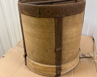 Antique French Wooden Grain Measure: Rustic Farmhouse Decor