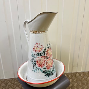 Vintage French floral enamel water pitcher jug vase can kitchen garden decor flowers planter with bowl
