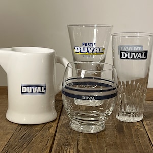 Vintage French ceramic white rectangular Duval pastis carafe decanter jug glasses set bar cafe bistro restaurant decor aperitif water pourer