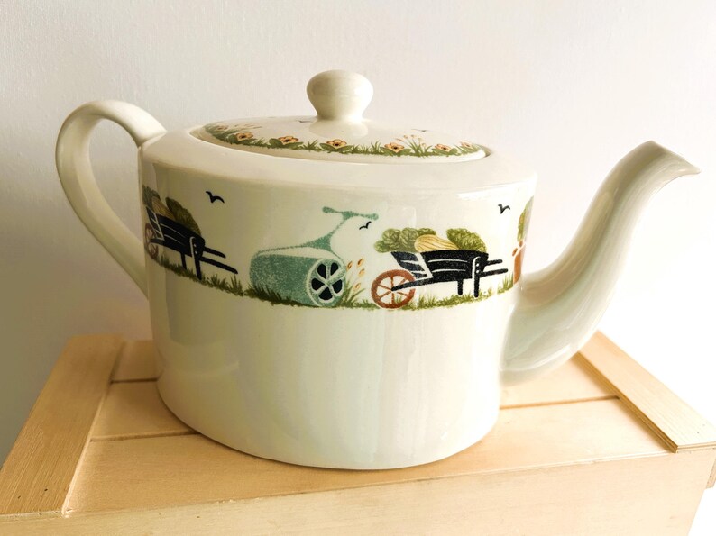 Wood and Sons Vintage Teapots, Made in England, Selling Separately image 7