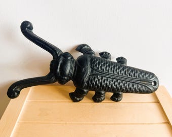 Cast Iron Vintage Cricket on the Hearth Boot Pull, Door Stops