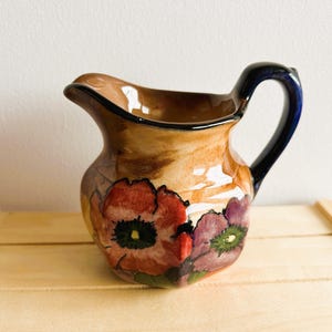 H K Hollinshead & Kirkham Tunstall Hand Painted Vintage Pieces, Made in England