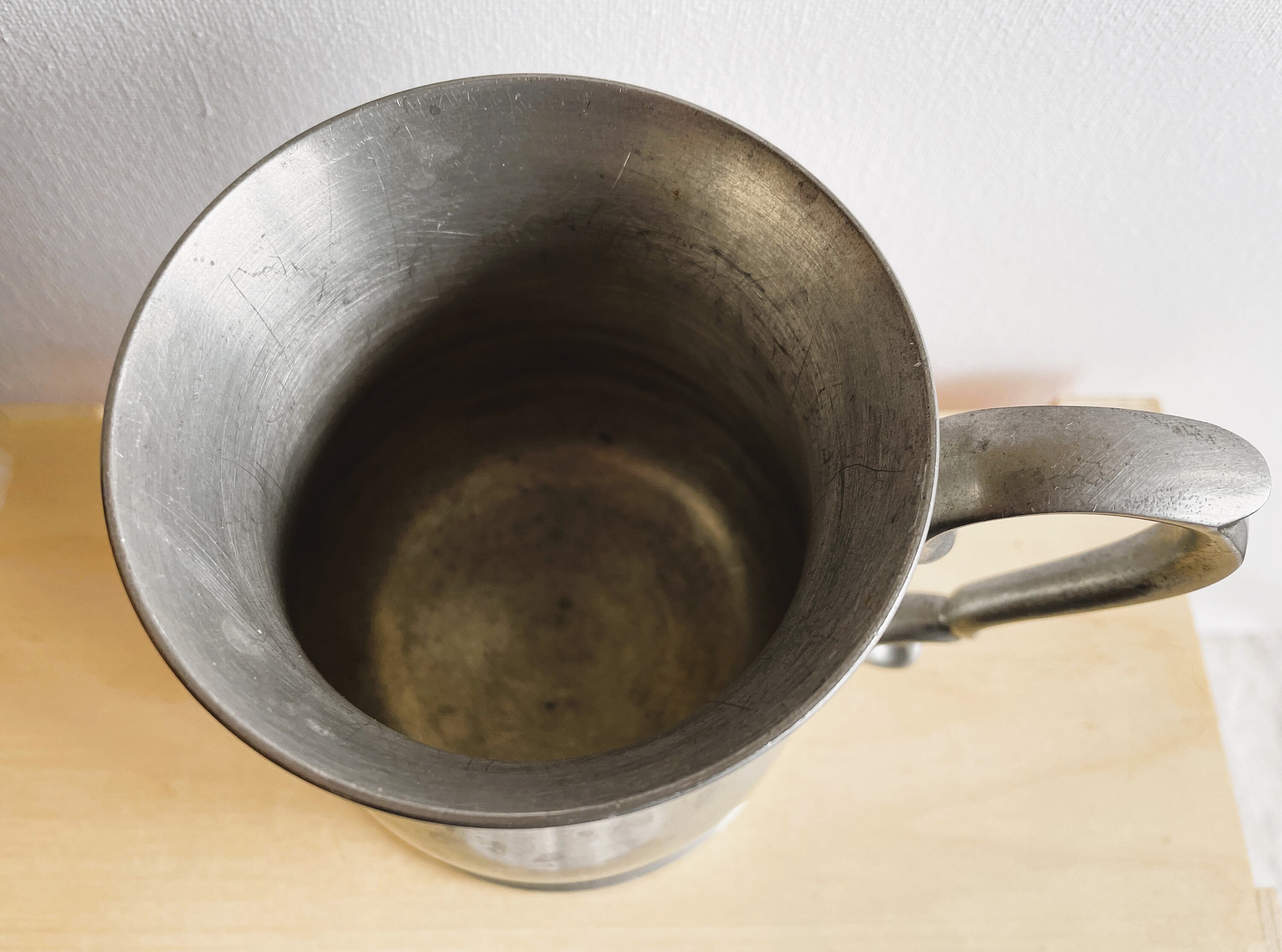 英国ダンヒル ピューター製蓋付ジョッキ クラウン＆ローズ刻印有 金属工芸品 Crown and Rose Cast Pewter Vintage Tankard, Made in London England