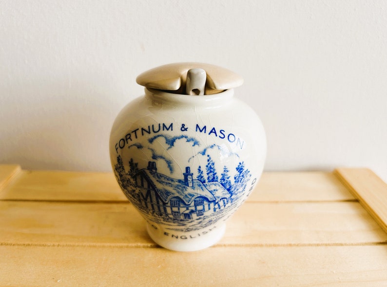 Fortnum and Mason Blue and White Mustard Pot With Spoon, Crown Devon Fieldings, Made in England, Condiment Pots image 6