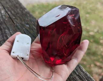 Shining Trapezohedron LED Crystal Lovecraftian Gifts Lovecraft Crystal The Haunted Of the Dark Red Crystal Horror Literature Gifts for Him