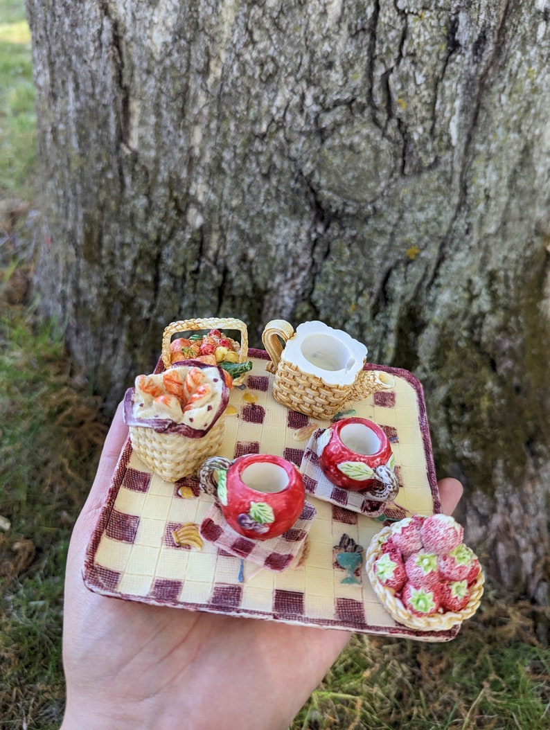 Vintage Miniature Apple Teaset Decorative Resin Teacups for Bookshelf ...