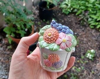 1993 Omnibus Porcelain Watering Can and Pot / Fairy Garden