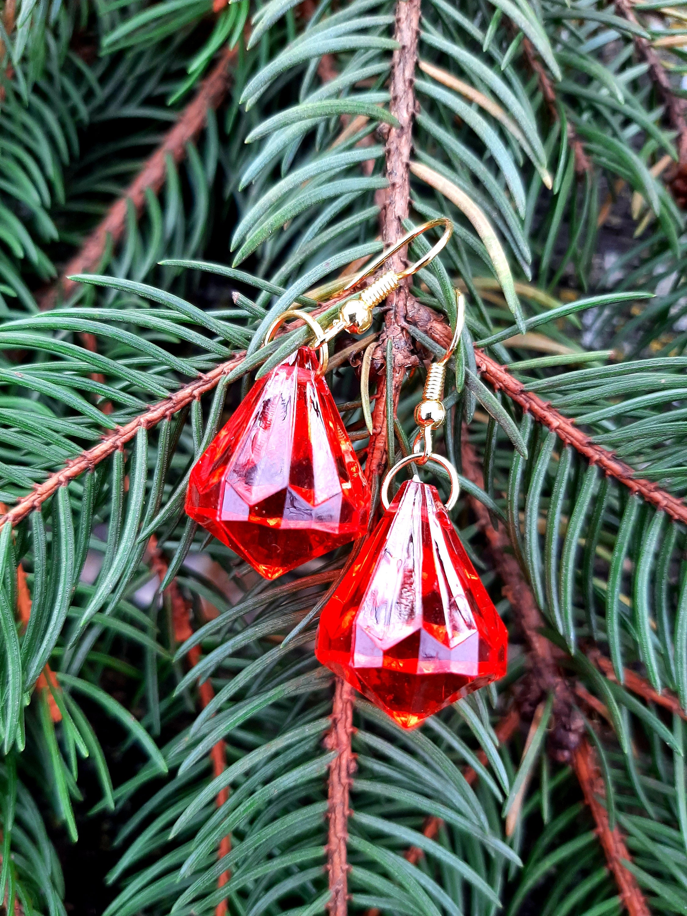 Sparkling Red Crystal Gem Earrings and Necklace Set Christmas