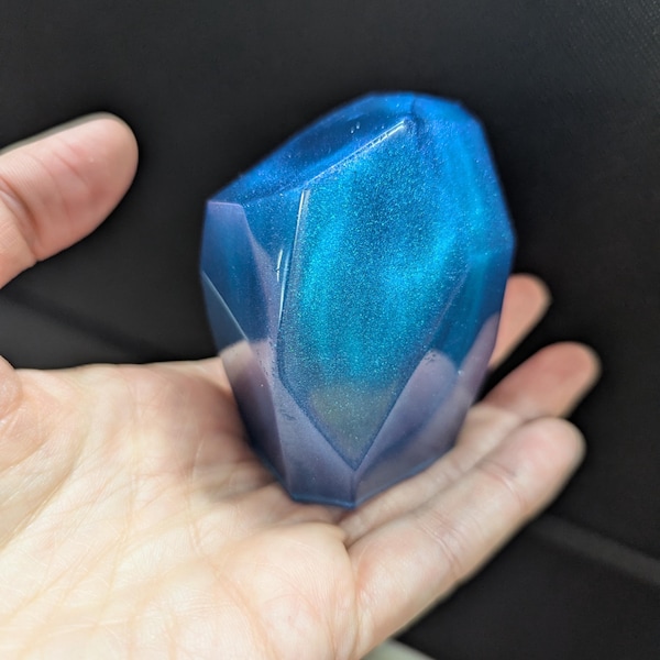 Blue Shimmer Crystal Resin Crystal Staff Topper Wizard Staff Magic Crystal for TTRPG Gifts Nerd Gifts Crystals for Crafting Resin Crystal
