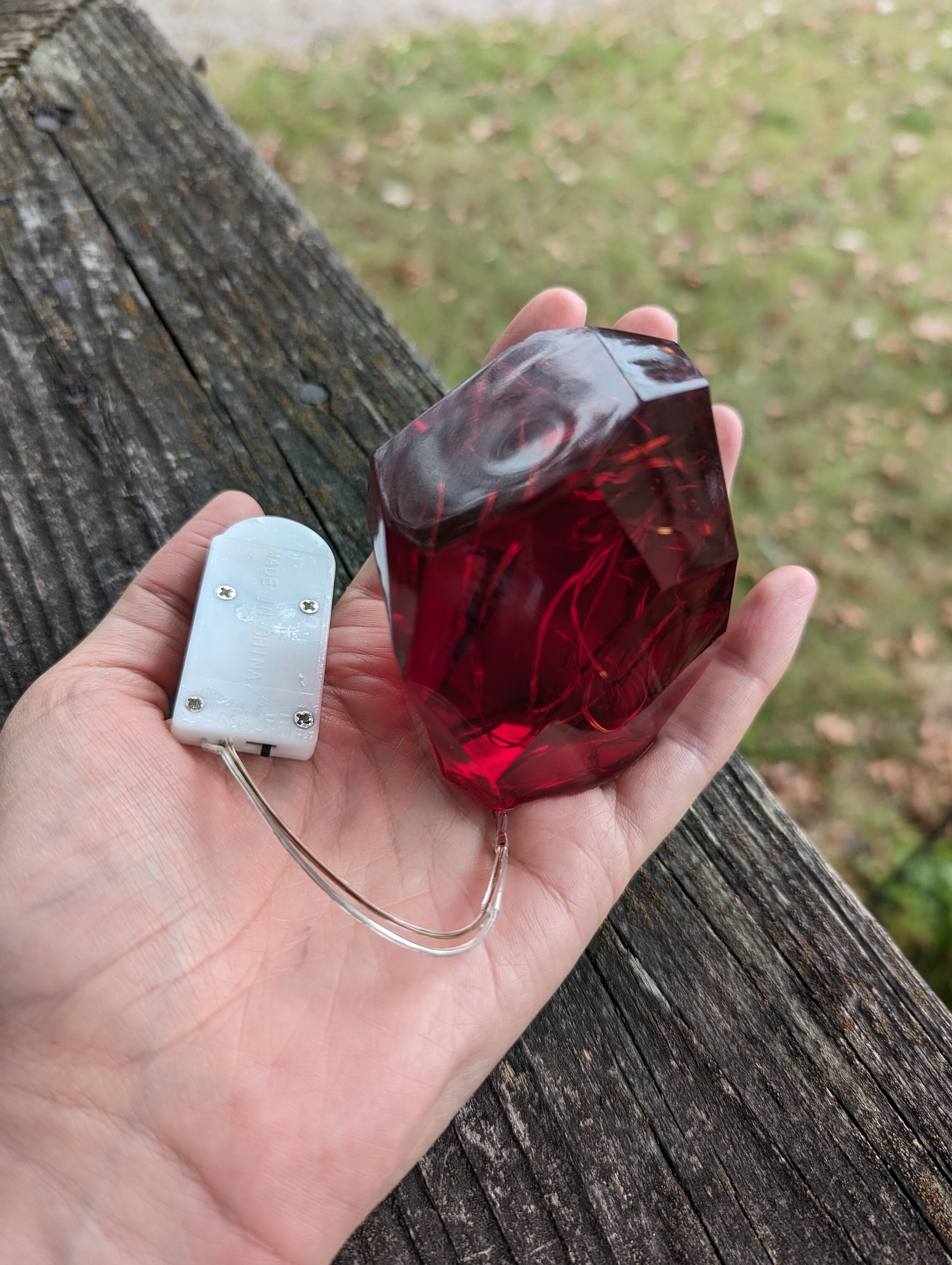 Shining Trapezohedron LED Crystal Lovecraftian Gifts Lovecraft