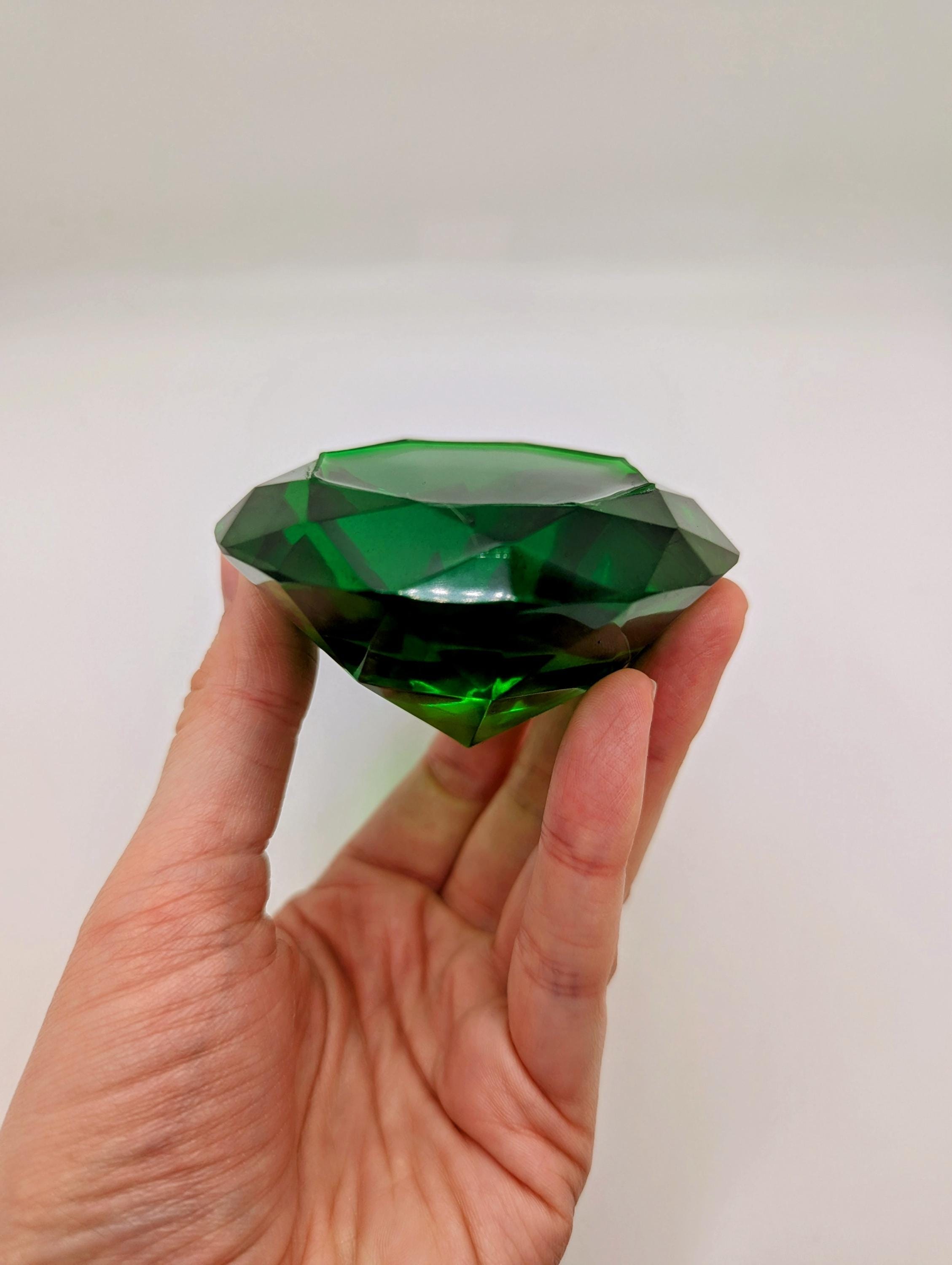Extra großer künstlicher Smaragd Kristall 79 mm 3 Zoll Harz Smaragd Harz Kristall Handm - Bild 11 von 12