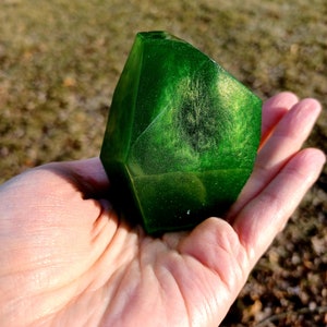 Mad Scientist Crystal / Green Crystal Paperweight / Mica / RPG Props / Cosplay / Resin Crystals / Green Resin Crystal / Handmade / Beautiful