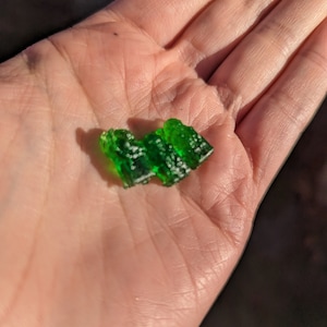 Micro Cthulhu Smol Cthulhu Tiny Octopus on a Pedestal Elder Things Crystal Cthulhu Lovecraft Old Gods TTRPG Accessories Resin Occult Charms