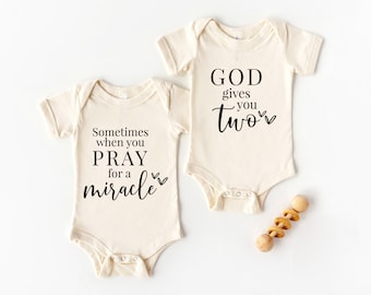 Twin Onesie SVG: wonder zwangerschap aankondiging gesneden bestand (digitaal ontwerp)