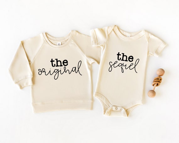 Baby 2 SVG De originele Het vervolg Bijpassende broers en zussen shirts Baby Broertje Babyzusje Minimalistische Onesie Design Knippen .PNG Etsy Belgie
