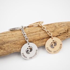 Porte clés "Naissance" en acier inoxydable personnalisé et gravé avec prénoms / date de naissance - Cadeau Personnalisé