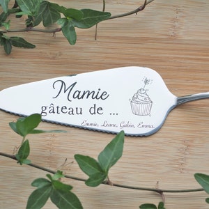 Personalized stainless steel cake server to offer for Grandmother's Day, grandma, mom - wedding gift