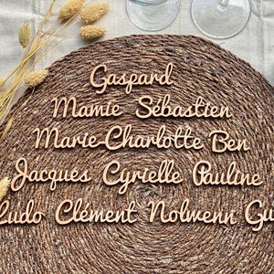 Marque place prénom pour mariage, baptême, prénom en bois