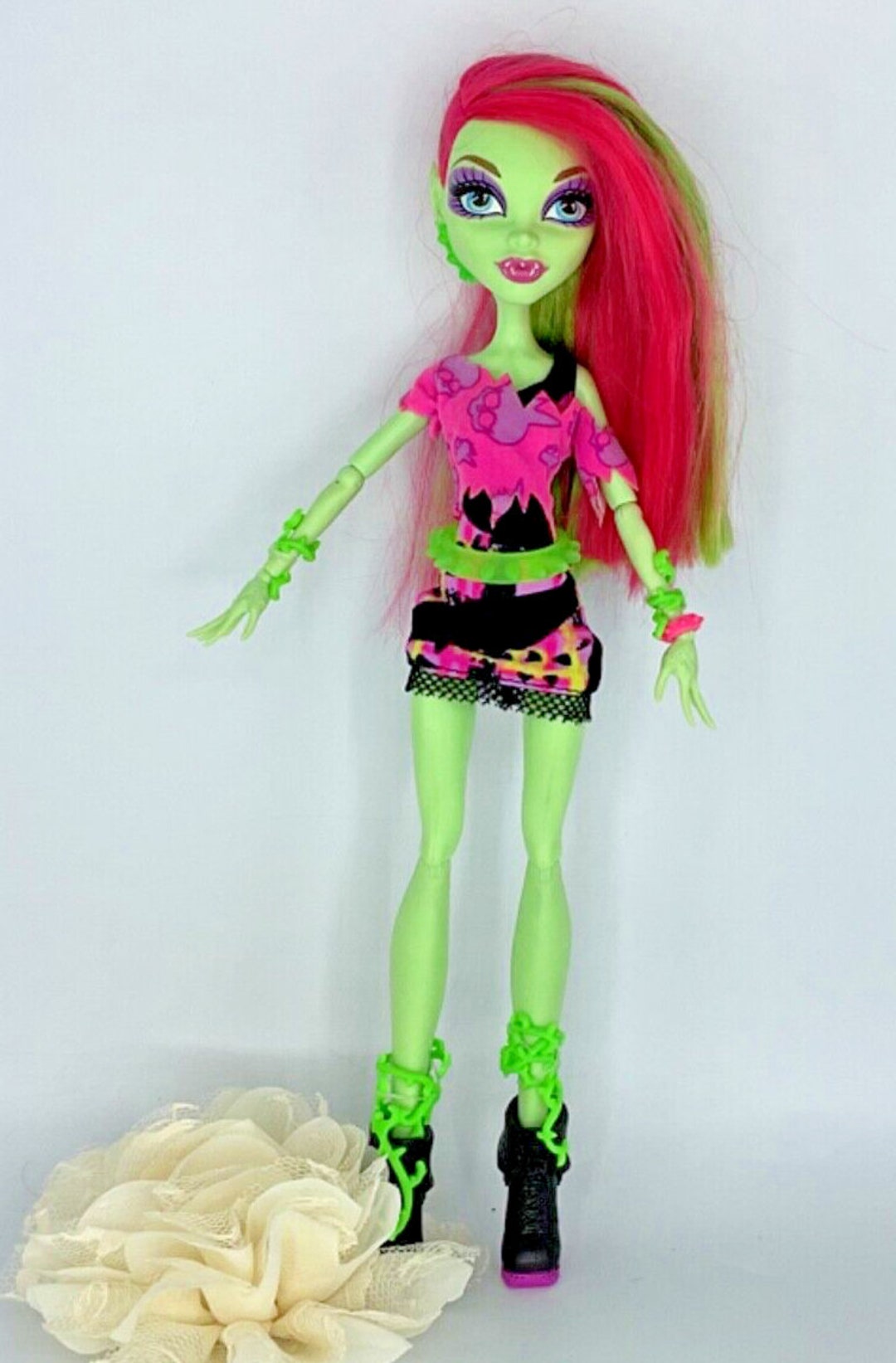 Monster High Doll Venus Mcflytrap Music Festival 2013 Etsy