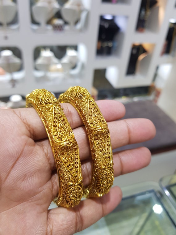 22ct gold kada #gold #bracelet #lion #tiger #pattern #mensfashion #fashion  #goldsmith #finishing #classic #jewellery #fullgold… | Instagram