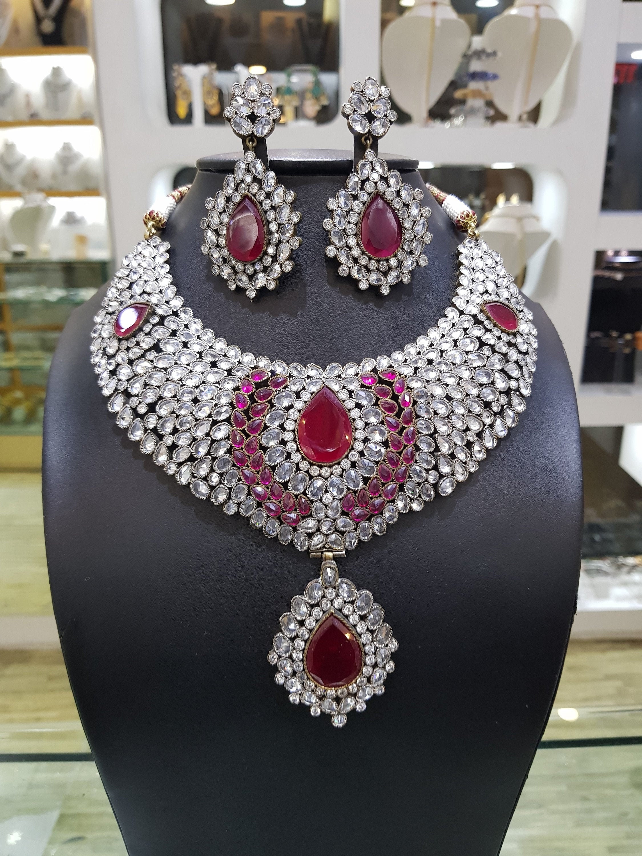 Exclusive Ruby Vintage Victorian Set Victorian AD Necklace Set