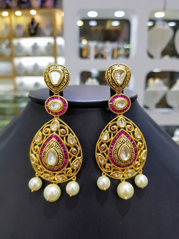 Silver kundan earrings discount