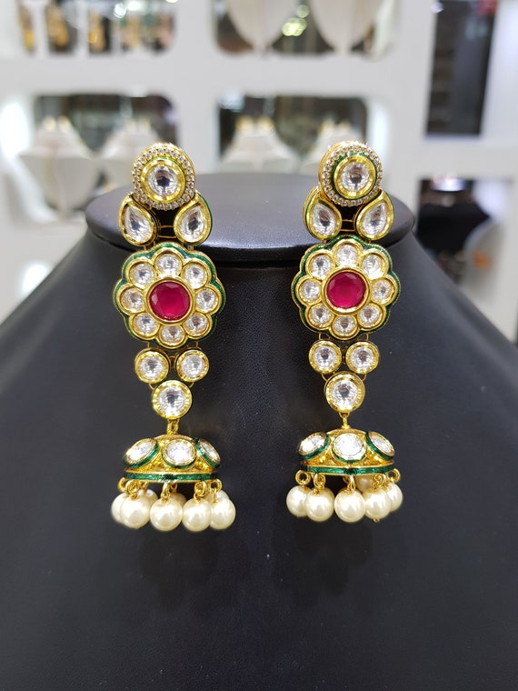 Sabyasachi earring | Kundan earrings, Bridal hair jewelry, Sabyasachi  earrings