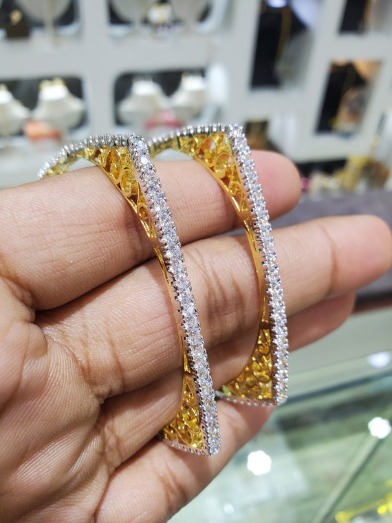 Tavisha Solitaire Bracelet for women under 90K - Candere by Kalyan Jewellers