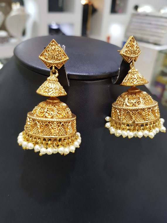 Temple St Clair Diamond Baton Earrings | King Jewelers