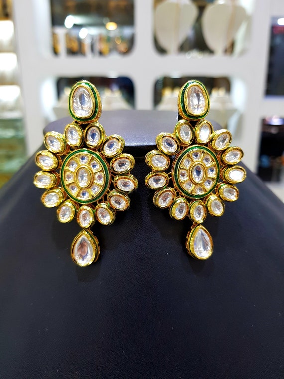 Green Kundan / Golden Earrings Big Jhumki/ Jhumka / Sabyasachi Jewelry –  ShanayaaFashions