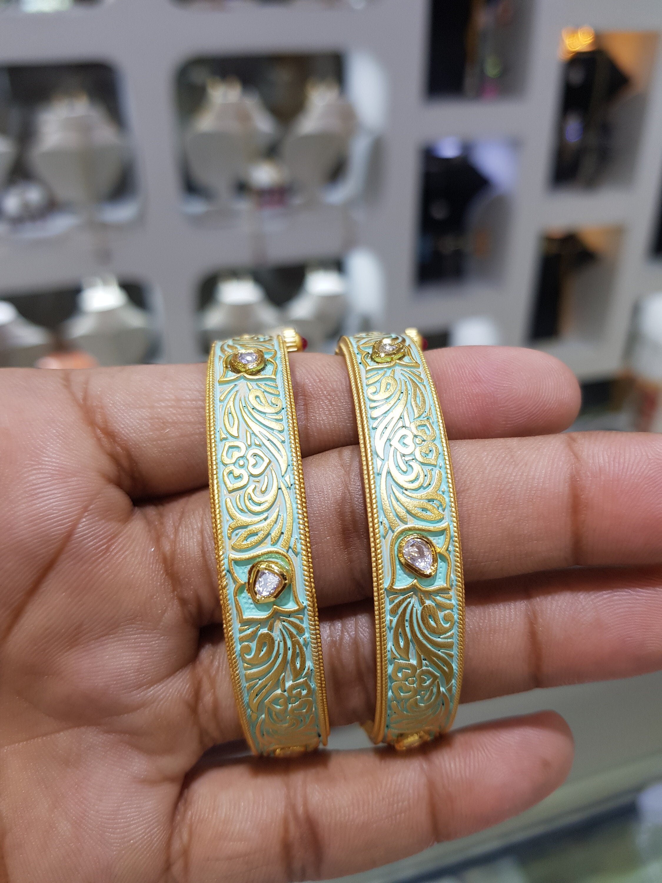 Gold bauti price sale